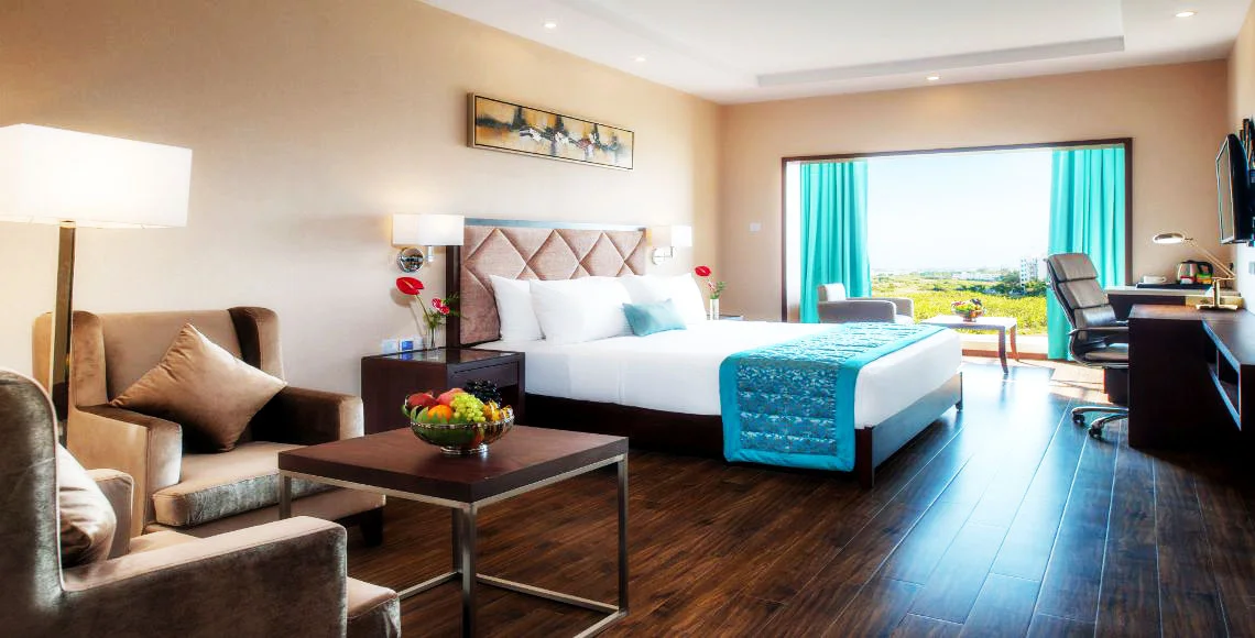 days hotel deluxe rooms omr road